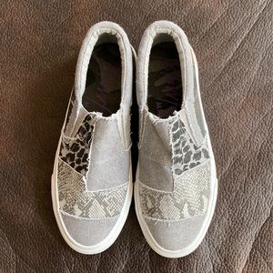 NEW Blowfish Malibu Maddox Women’s Shoes SZ 7